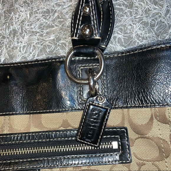 COACH Purse - Picture 3 of 7